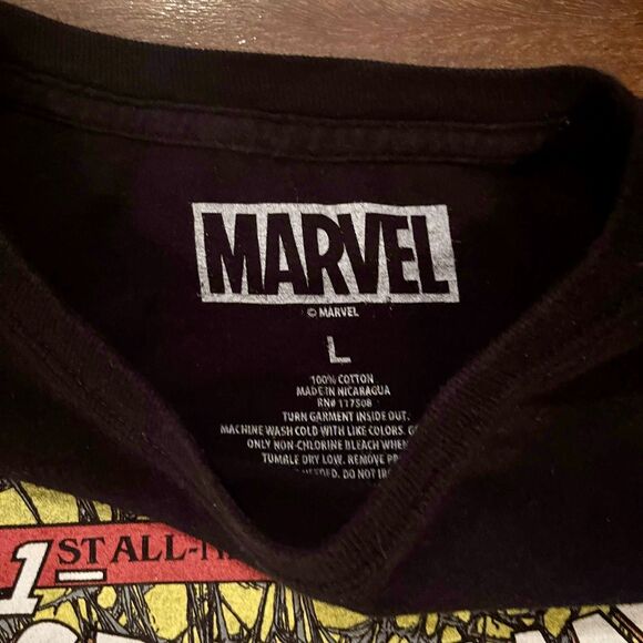 Vintage Marvel's Symbiote Spider-Man Comic T-Shirt - Picture 3 of 3